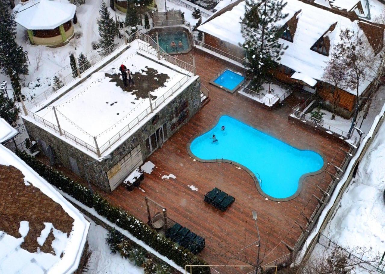 Тау-House Hotel Kok-Shoky Buitenkant foto