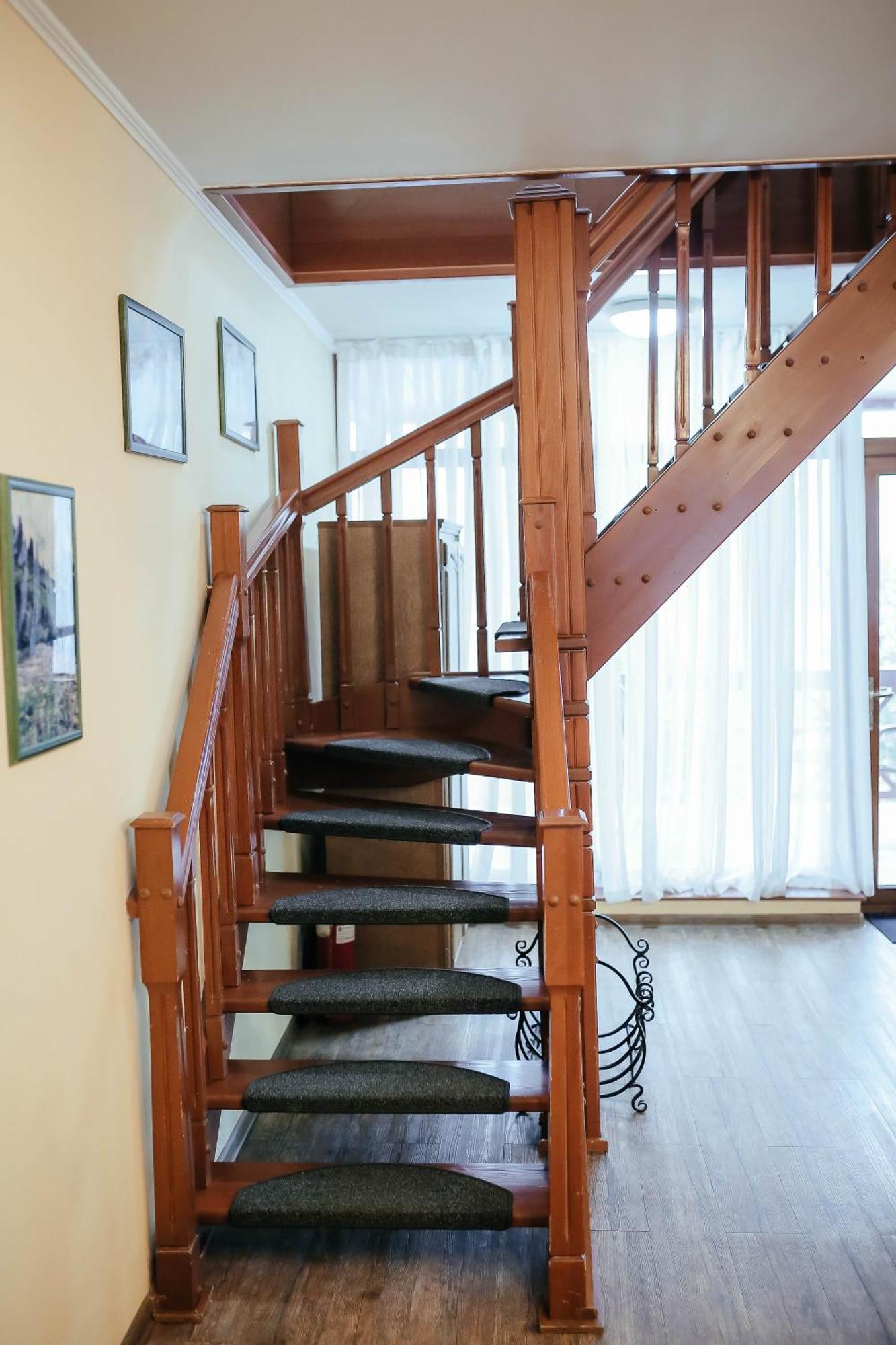 Тау-House Hotel Kok-Shoky Buitenkant foto